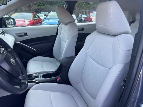 Used 2025 Toyota Corolla Cross L AWD/4WD image 31