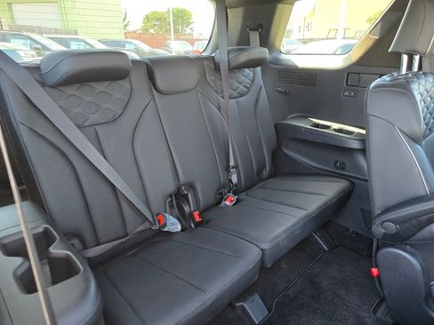 Used 2022 Hyundai Palisade Calligraphy FWD image 11