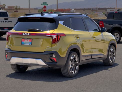 Used 2024 Kia Seltos SX AWD/4WD image 5