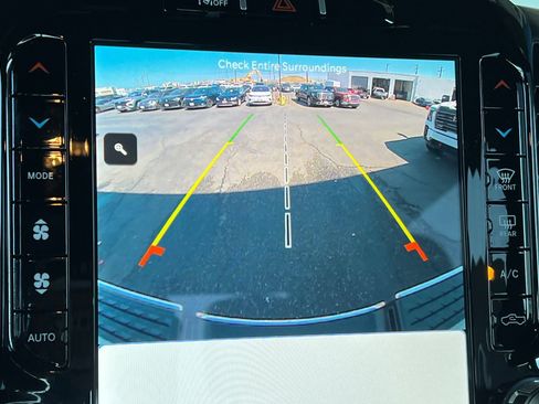 Used 2024 RAM 2500 Big Horn w/ Safety Group image 19