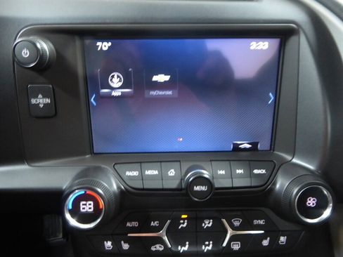 Used 2019 Chevrolet Corvette Grand Sport RWD image 21