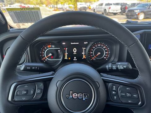 New 2026 Jeep Wrangler Rubicon AWD/4WD image 20