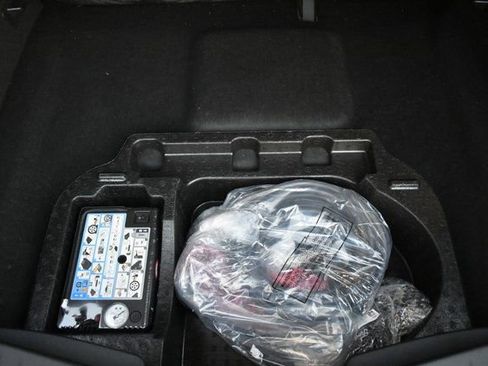 Used 2025 Ford Mustang Mach-E Premium image 44