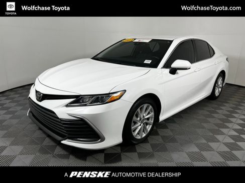 Certified 2023 Toyota Camry LE FWD image 1