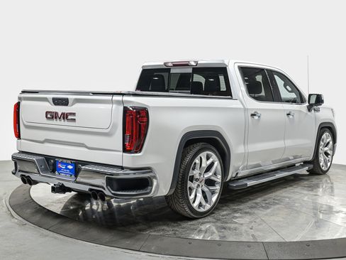 Used 2019 GMC Sierra 1500 SLT w/ SLT Premium Plus Package image 8