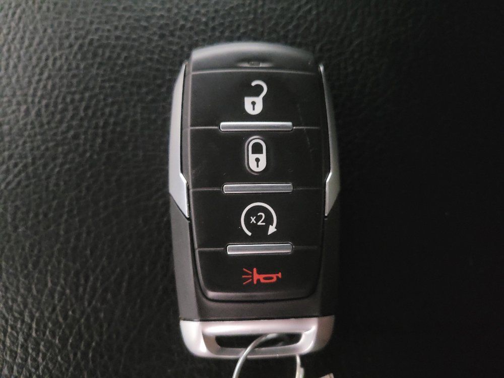 Used 2023 RAM 1500 Big Horn RWD image 32
