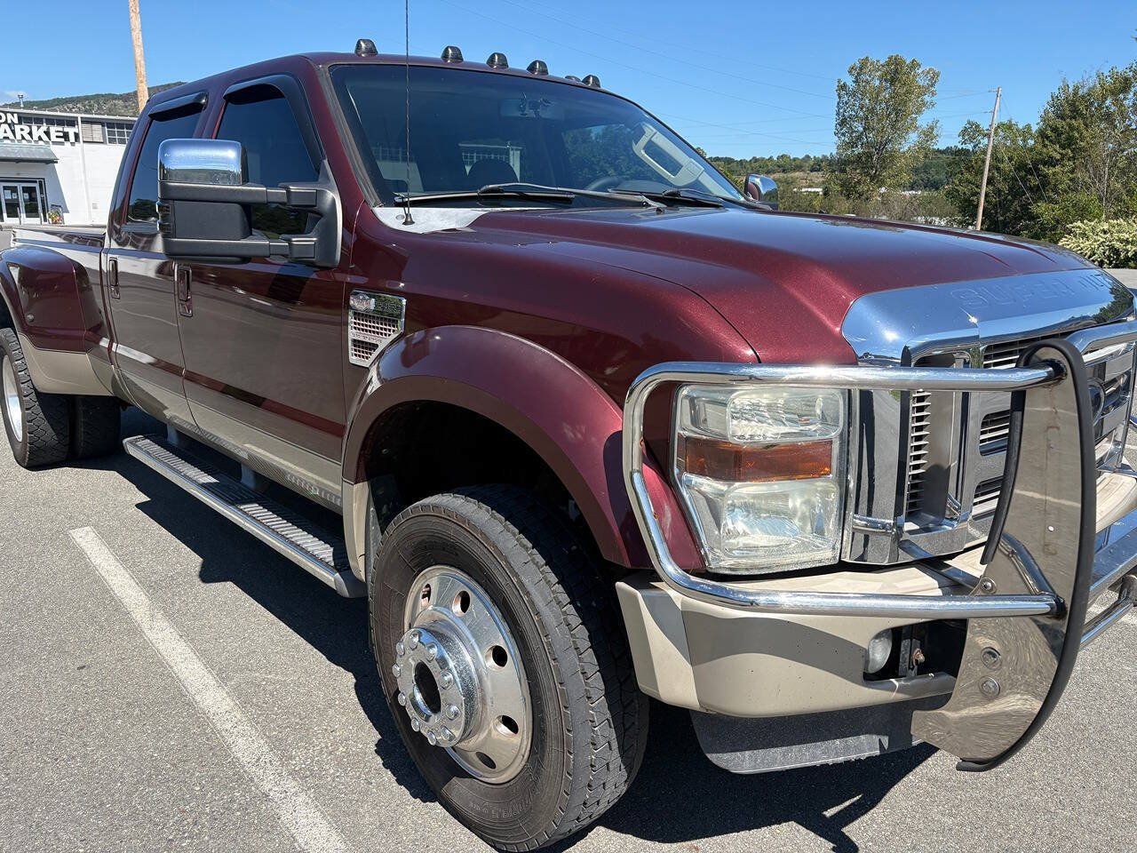 Used 2009 Ford F450 Lariat AWD/4WD image 1