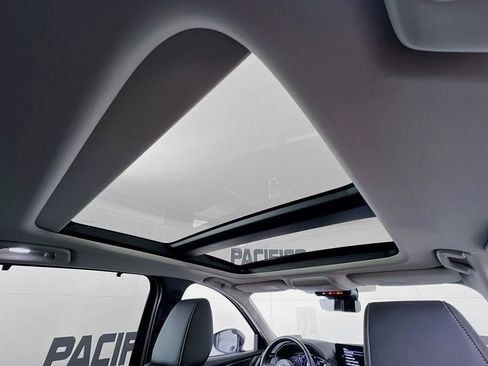 Certified 2025 MAZDA CX-90 Plug-In Hybrid w/Premium Sport image 40