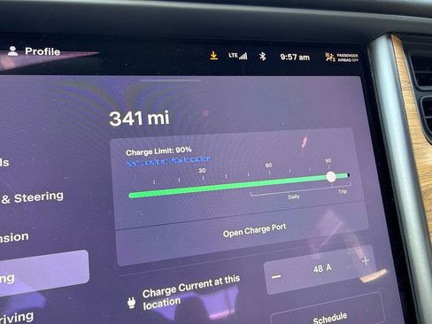 Used 2020 Tesla Model S AWD image 2