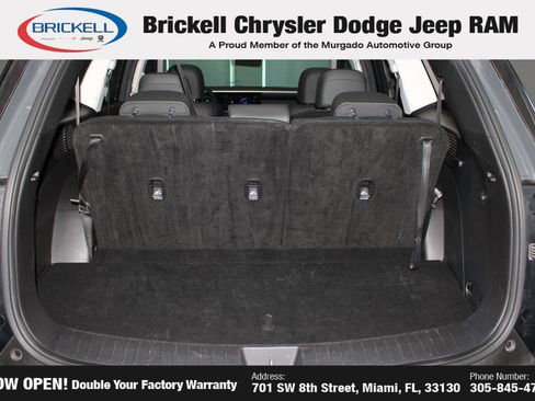 Used 2026 Hyundai Palisade SEL FWD image 12