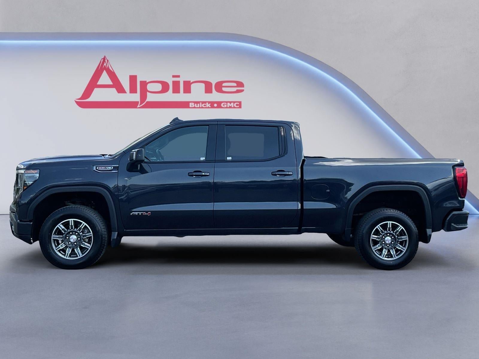 Used 2024 GMC Sierra 1500 AT4 AWD/4WD image 2