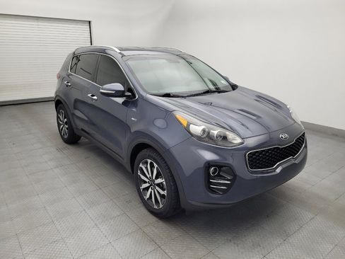 Used 2018 Kia Sportage EX AWD/4WD image 13