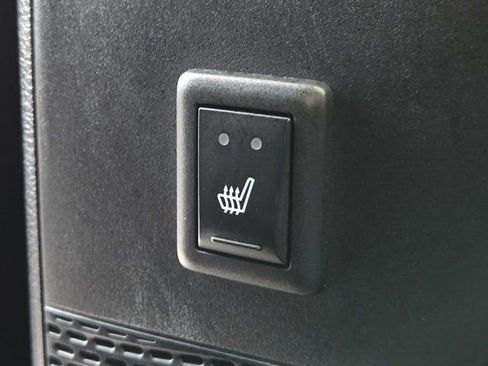 Used 2019 Chrysler Pacifica Touring-L Plus w/ Advanced Safetytec Group image 34