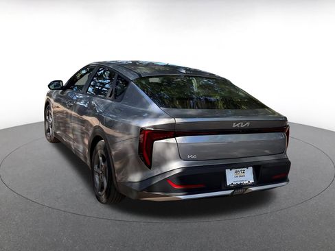 Used 2025 Kia K4 LXS image 5