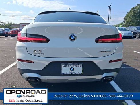 Used 2023 BMW X4 xDrive30i w/ Convenience Package AWD/4WD image 4