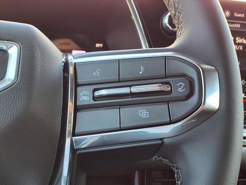 New 2026 GMC Canyon Elevation w/ Convenience Package image 12