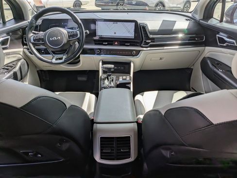 Certified 2023 Kia Sportage EX FWD image 14