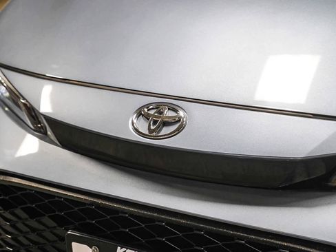 Certified 2025 Toyota Corolla SE image 6