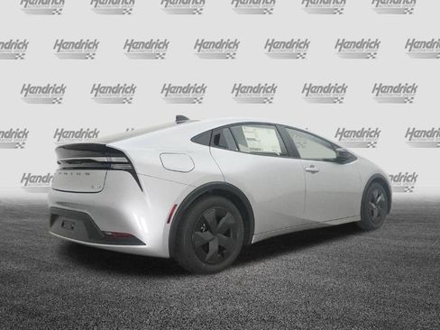 Certified 2026 Toyota Prius Plug-In Hybrid FWD image 63