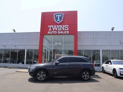 Used 2020 Mercedes-Benz GLC 300 4MATIC w/ Multimedia Package