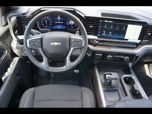 New 2026 Chevrolet Silverado 1500 LT w/ LPO, Dark Essentials Package AWD/4WD image 6