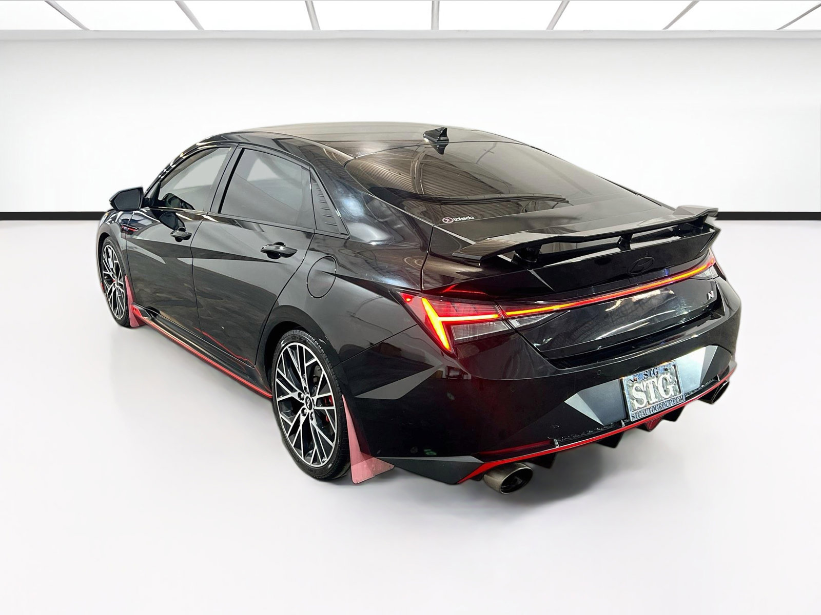 Used 2023 Hyundai Elantra N FWD image 6