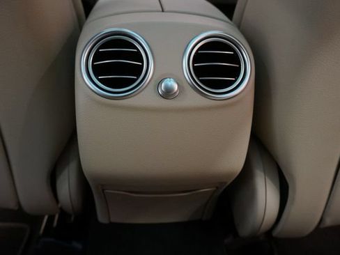 Used 2022 Mercedes-Benz GLC 300 4MATIC image 37