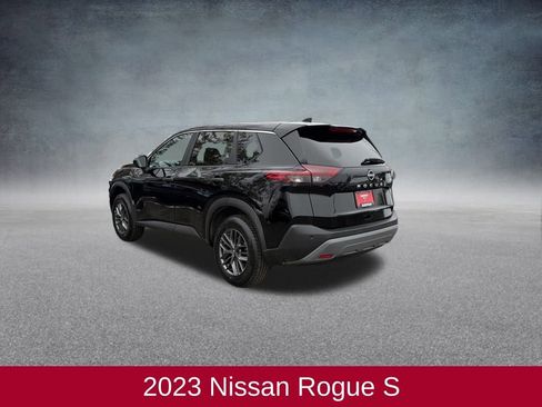 Used 2023 Nissan Rogue S image 3