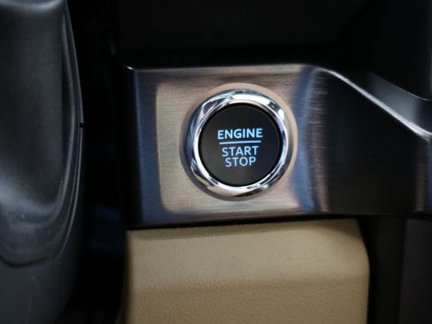 Used 2023 Ford F250 Lariat w/ Lariat Ultimate Package AWD/4WD image 21