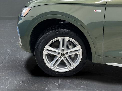 Used 2024 Audi Q5 e Premium Plus image 36