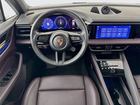Used 2024 Porsche Macan 4 Electric image 25