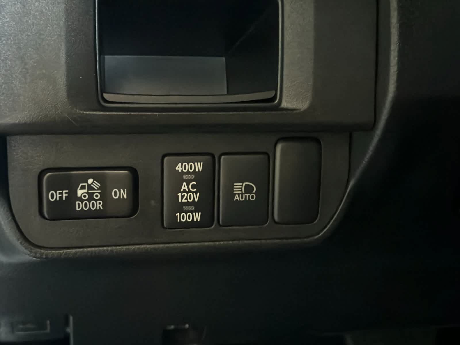 Used 2019 Toyota Tacoma TRD Off-Road AWD/4WD image 29