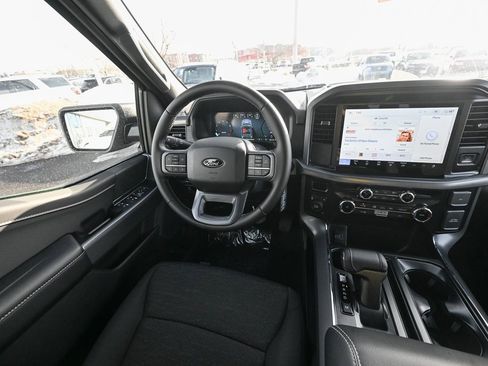 New 2025 Ford F150 XLT w/ Equipment Group 301A Standard image 32