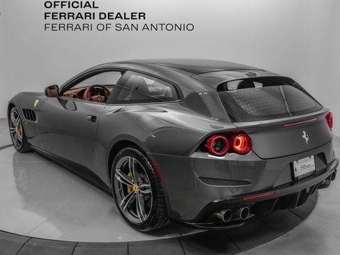 Certified 2019 Ferrari GTC4Lusso image 19