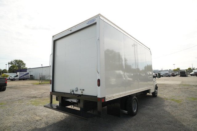 New 2026 GMC Savana 3500 Extended w/ Power Convenience Package RWD image 3