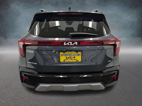 Used 2024 Kia Seltos EX AWD/4WD image 5