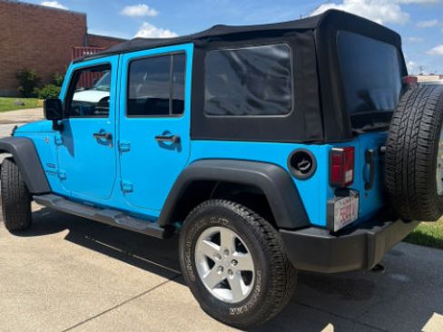 Used 2017 Jeep Wrangler Unlimited Sport w/ Quick Order Package 24S AWD/4WD image 2