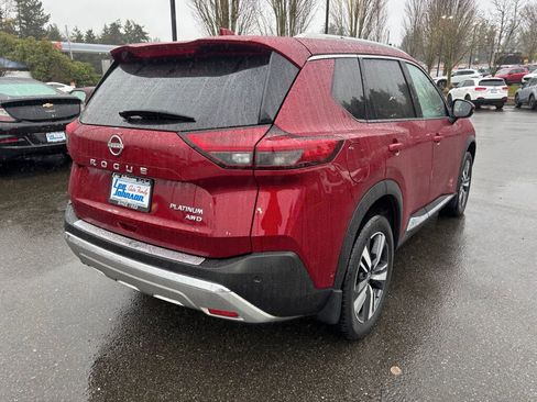 Used 2022 Nissan Rogue Platinum w/ Head-Up Display Package image 5