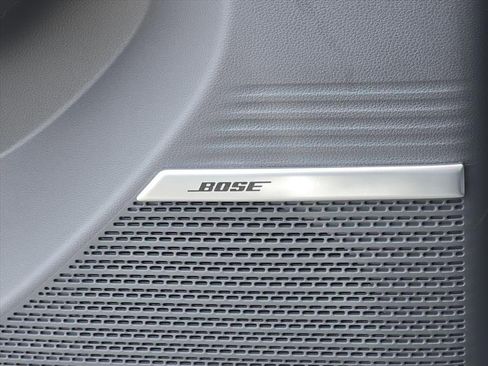 New 2026 Hyundai Santa Fe Limited FWD image 14