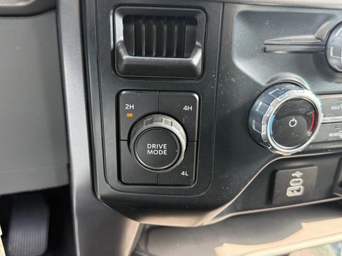 Used 2025 Ford F150 XLT w/ Equipment Group 301A Standard AWD/4WD image 23