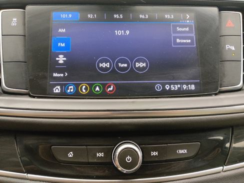 Used 2020 Buick Enclave Essence w/ Sound and Sites Package FWD image 25