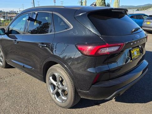 Used 2024 Ford Escape ST-Line image 6