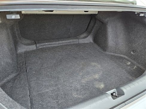 Used 2018 Honda Civic EX-T image 12