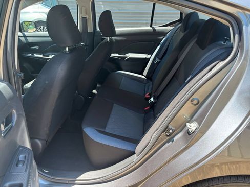 Used 2025 Nissan Versa SV FWD image 21