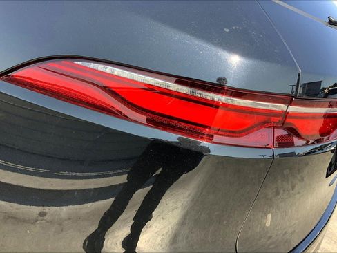 Used 2025 Jaguar F-PACE R-Dynamic S image 29