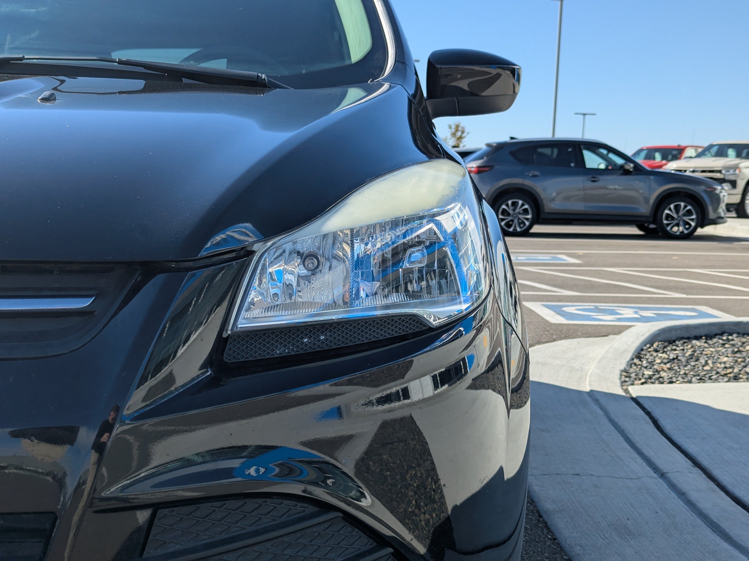 Used 2015 Ford Escape SE AWD/4WD image 39