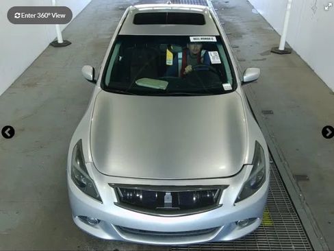 Used 2013 INFINITI G37 x Sedan w/ Premium Pkg AWD/4WD image 4