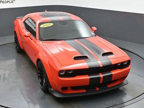 Used 2022 Dodge Challenger SRT Hellcat image 39