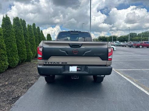 Used 2024 Nissan Titan PRO-4X w/ Pro-4x Convenience Package AWD/4WD image 6