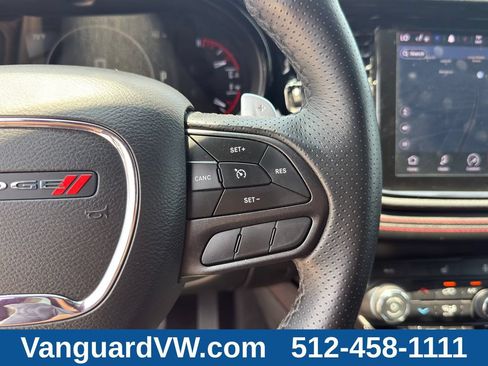 Used 2025 Dodge Durango GT RWD image 24